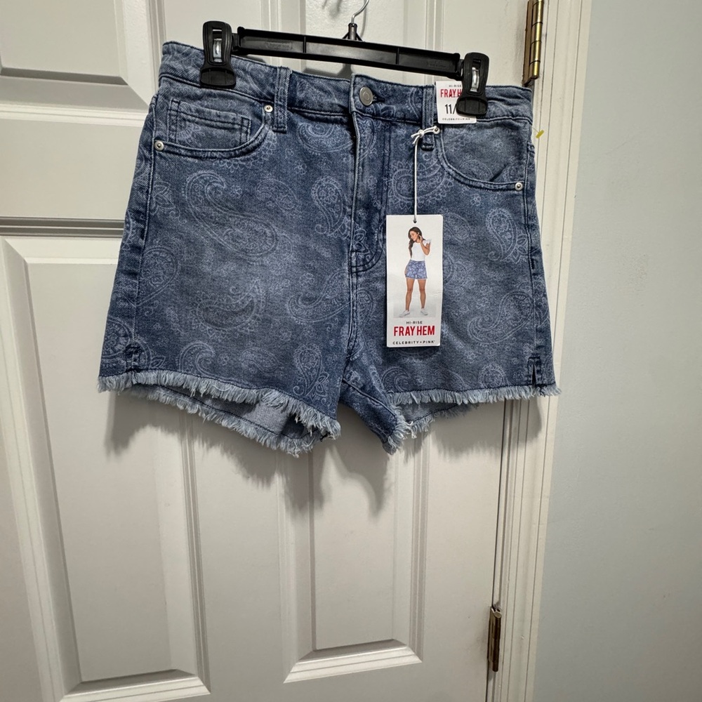 celebrity pink high rise gray hem 11/30 blue shorts NWT
